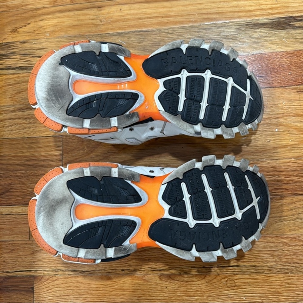 Balenciaga sneakers no box - Picture 3 of 3